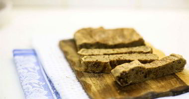 Рецепт Коврижки с черносливом и орехами