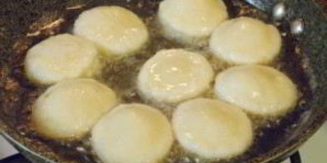 Рецепт пышек на кефире, жаренные на сковороде