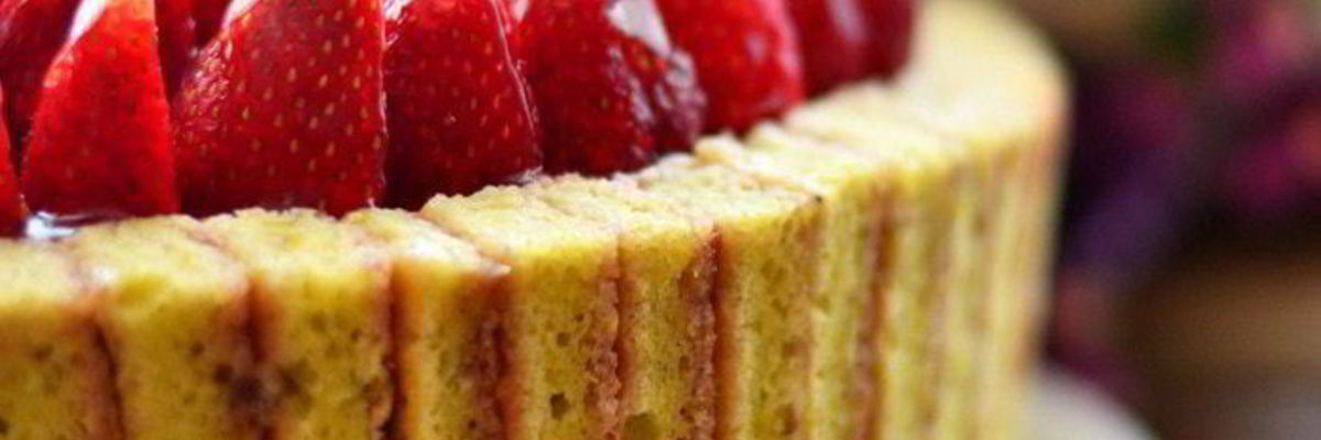 Рецепт Клубнично-фисташковой шарлотка