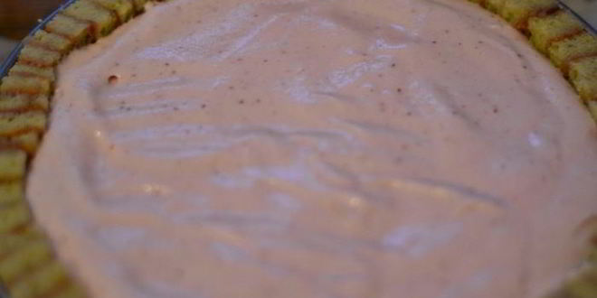 Рецепт клубнично-фисташковой шарлотка