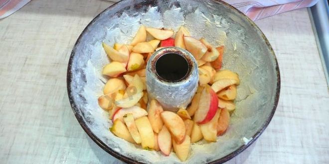 Рецепт пирога шарлотка с грушей