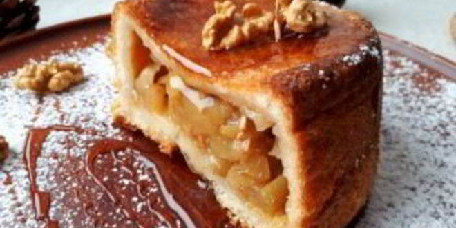 Рецепт шарлотки из сухого батона