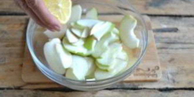 Рецепт шарлотки классической с яблоками