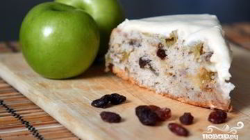 Рецепт Шарлотки с орехами и яблоками