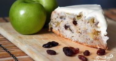 Рецепт Шарлотки с орехами и яблоками