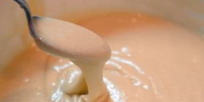 Рецепт шарлотки с орехами и яблоками