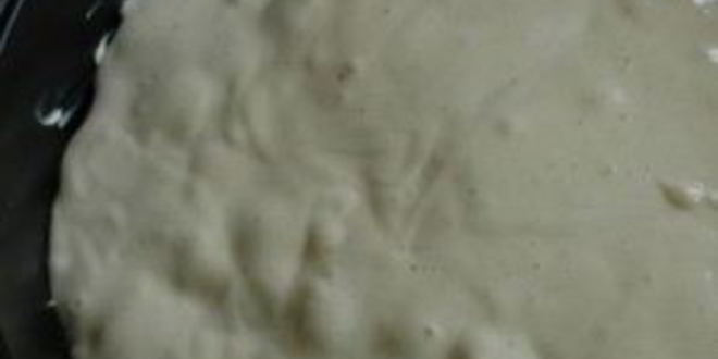 Рецепт шарлотки со смородиной