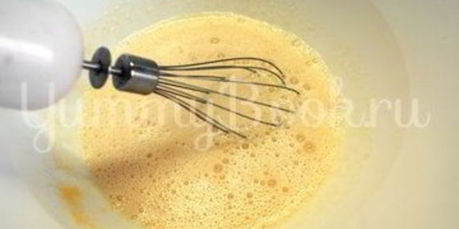 Рецепт яблочной шарлотки в мультиварке