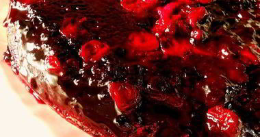 Рецепт Ягодной шарлотки с глинтвейном