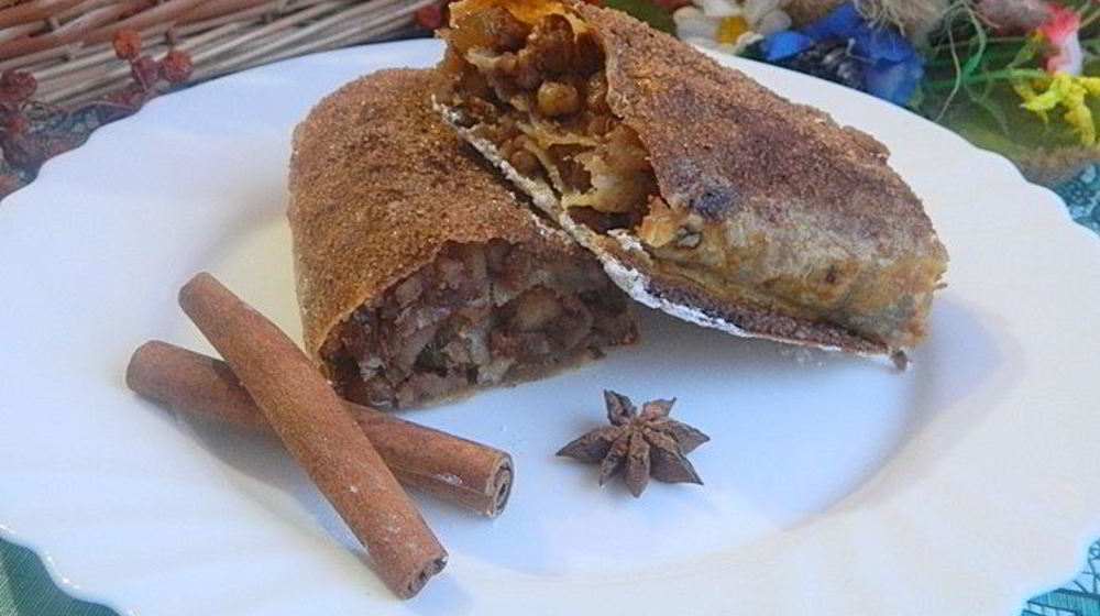 Как приготовить богатого штруделя из лаваша