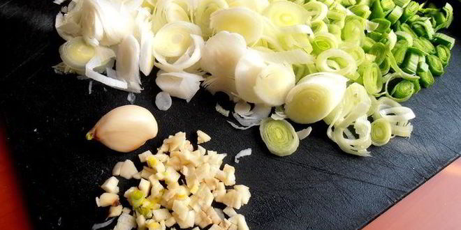 Рецепт хрустящего постного штруделя с ароматной полезной начинкой