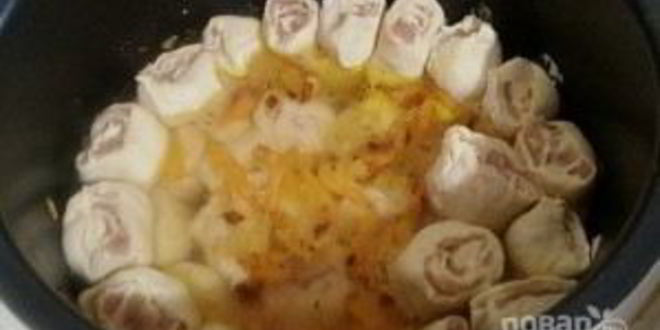 Рецепт мясного штруделя в мультиварке