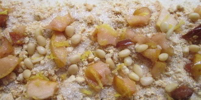 Рецепт самого простого яблочного штруделя