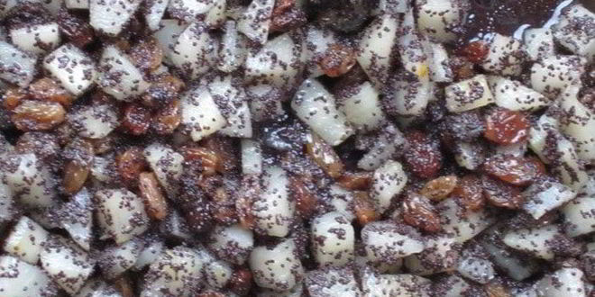 Рецепт штруделя с грушами, изюмом и маком