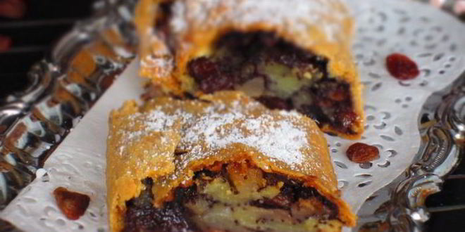 Рецепт штруделя с грушами, изюмом и маком