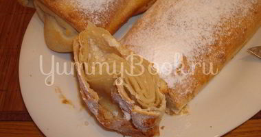 Рецепт Штруделя с яблоками и творогом