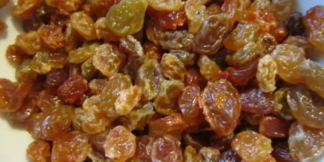 Рецепт штруделя яблочного с изюмом и малиной