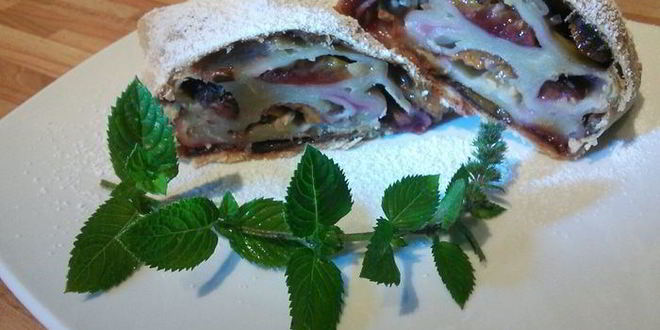 Рецепт сливова-имбирного штрудель