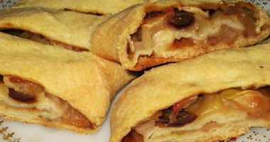 Рецепт Яблочного штруделя с изюмом