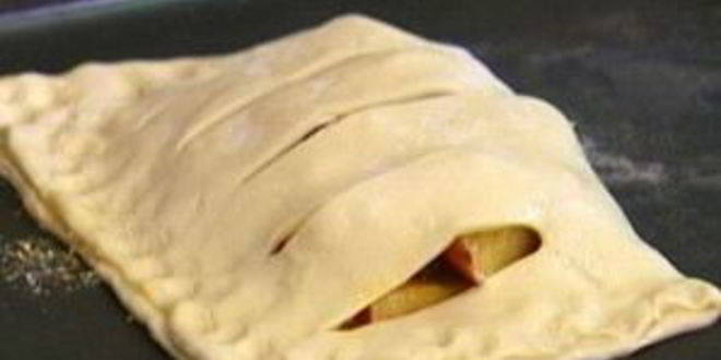 Рецепт яблочного штруделя с изюмом