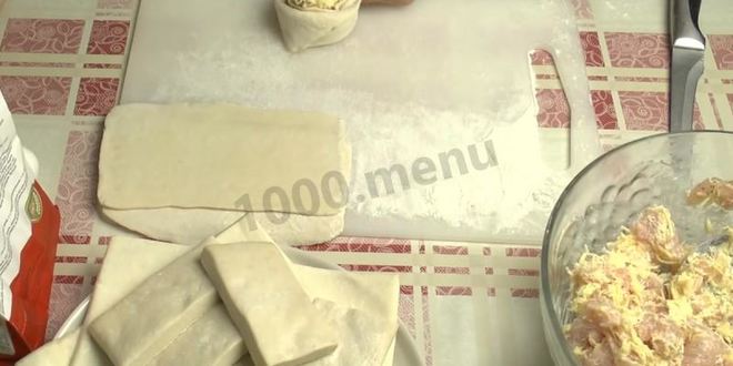 Рецепт слоеных слоек с курицей