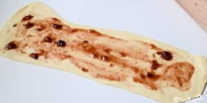 Рецепт слоек с джемом