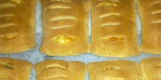 Рецепт слоек с колбасой