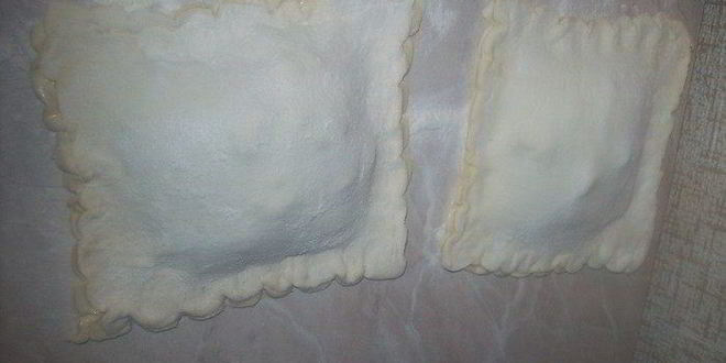 Рецепт слоек с курицей в сливочно-грибном соусе