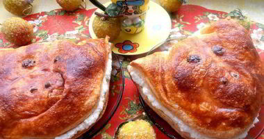 Рецепт Слоек с творогом Румяные хрюши