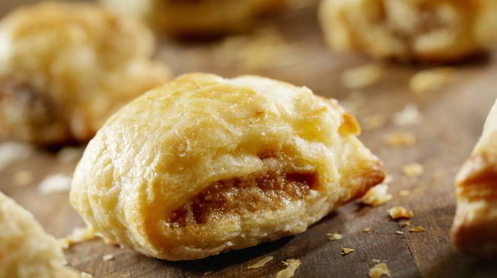 Как приготовить слойки с ветчиной