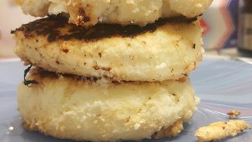 Рецепт Пышных сырников с кокосовой мукой