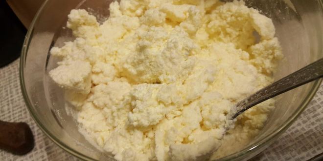 Рецепт пышных сырников с кокосовой мукой