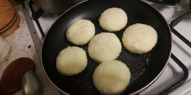 Рецепт пышных сырников с кокосовой мукой
