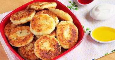 Рецепт Сырников с шоколадом и миндалем