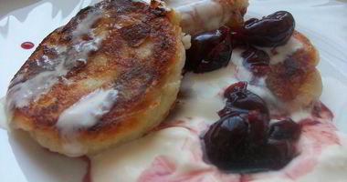 Рецепт Сырников с сухофруктами