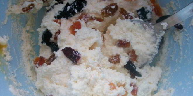 Рецепт сырников с сухофруктами