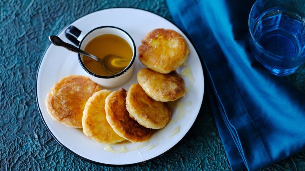 Как приготовить сырники с цукатами