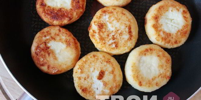 Рецепт сырников с яблоком