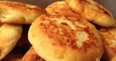 Рецепт Творожников ванильных с изюмом