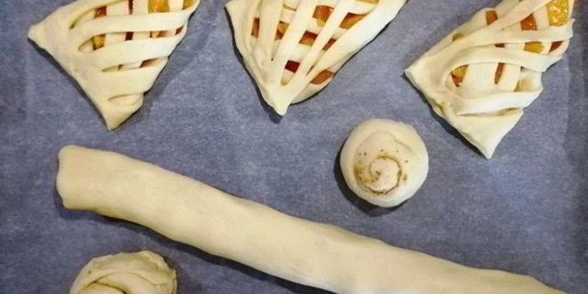 Рецепт быстрого теста для дрожжевых булочек