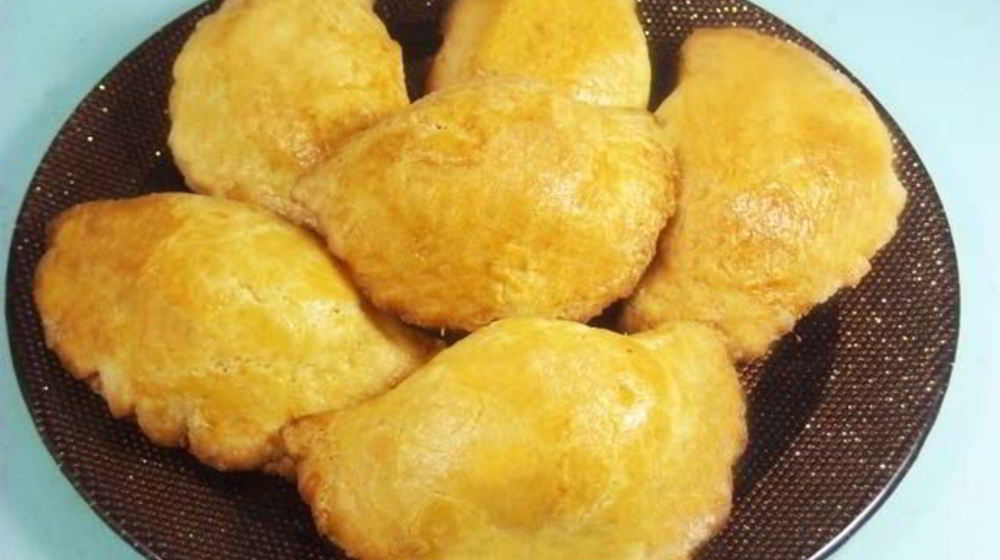 Как приготовить песочное тесто с творожной начинкой