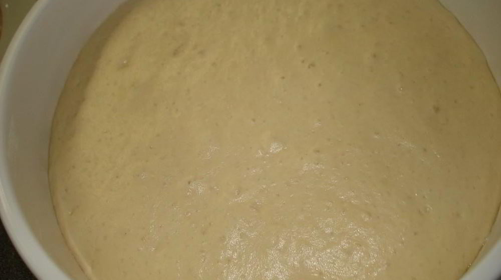 Как приготовить тонкое дрожжевое тесто для пиццы