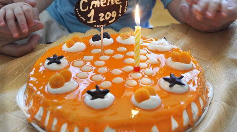 Как приготовить нежный торт с цитрусовой глазурью