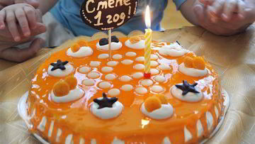 Рецепт Нежного торта с цитрусовой глазурью