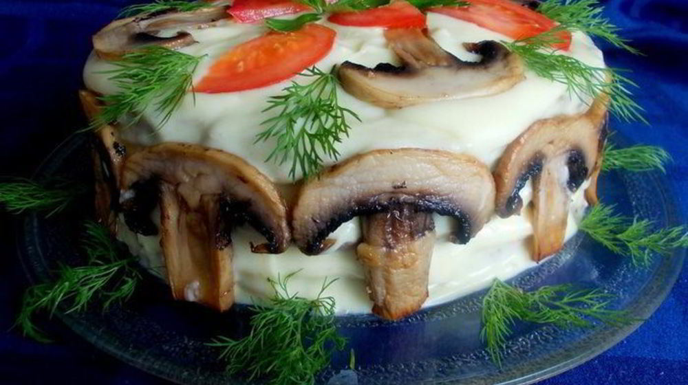 Как приготовить закусочный торт для мужчин и не только