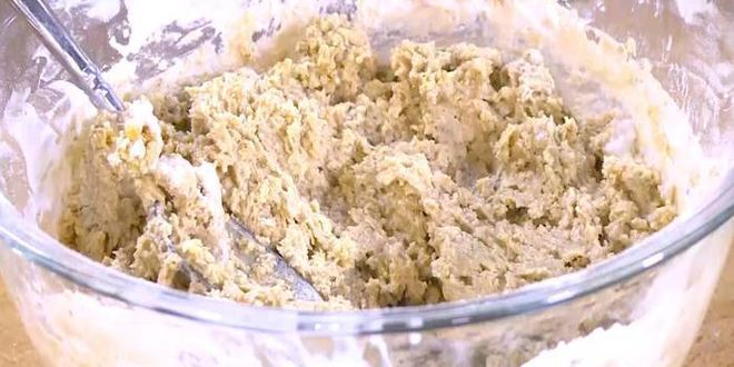 Рецепт гречишных вафель с фруктами и йогуртом