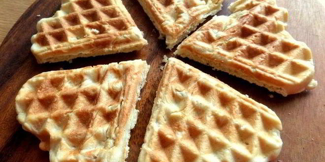 Рецепт овсяных вафель с кунжутом