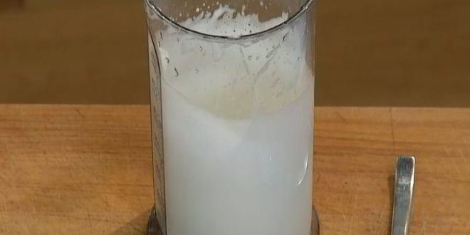 Рецепт вафель с помидорами, яйцом и грудинкой