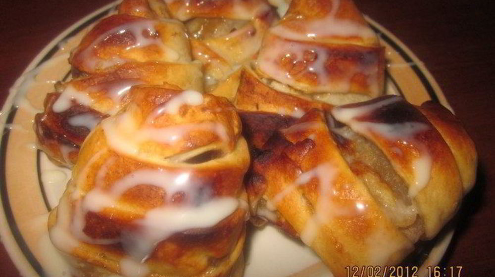 Как приготовить яблочные рулетики