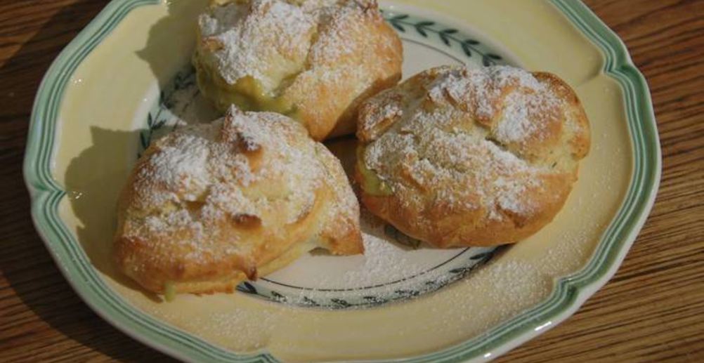 Рецепт профитроли с ромовой начинкой